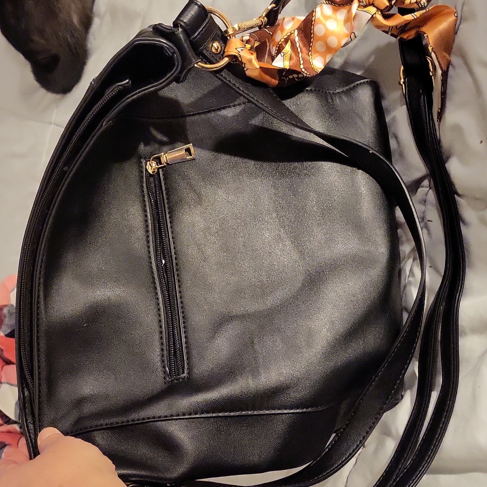 Shoulder bag